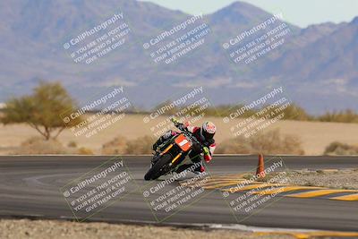 media/Dec-17-2022-SoCal Trackdays (Sat) [[224abd9271]]/Turn 15 (155pm)/